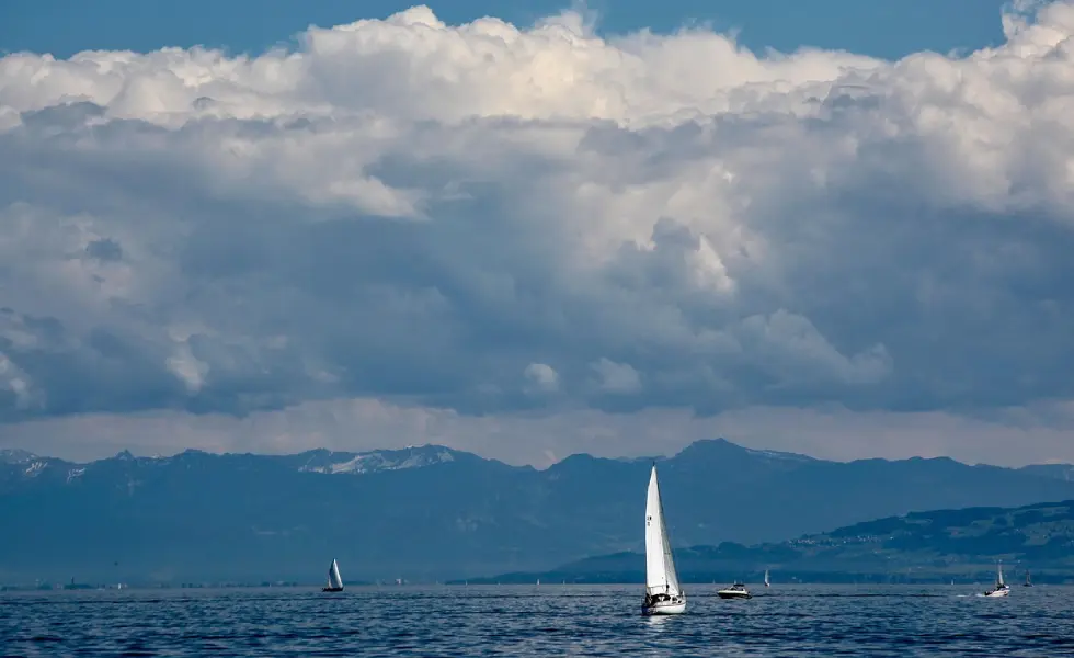 Bodensee mit Alpenpanorama